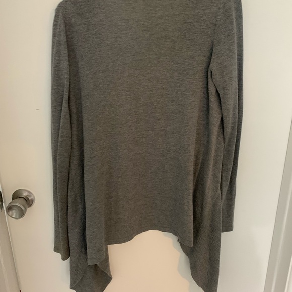 BCBG cardigan - Picture 2 of 2